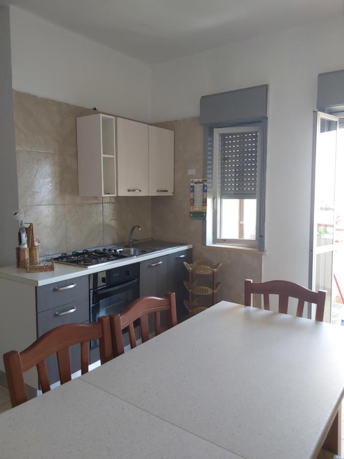 Emilu A Mare Apartment Marina di Schiavonea Luaran gambar